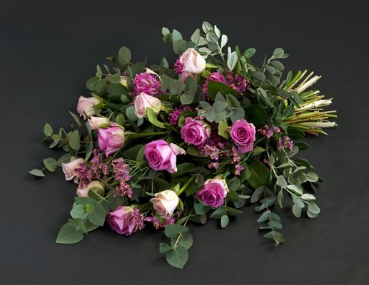 110708_blomster_bårebukett[1]